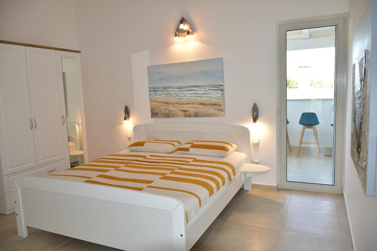 Holiday Home M&M Novigrad  Bagian luar foto
