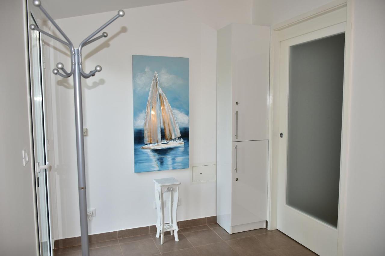 Holiday Home M&M Novigrad  Bagian luar foto