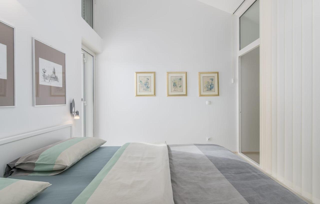 Holiday Home M&M Novigrad  Bagian luar foto