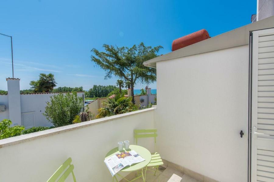 Holiday Home M&M Novigrad  Bagian luar foto